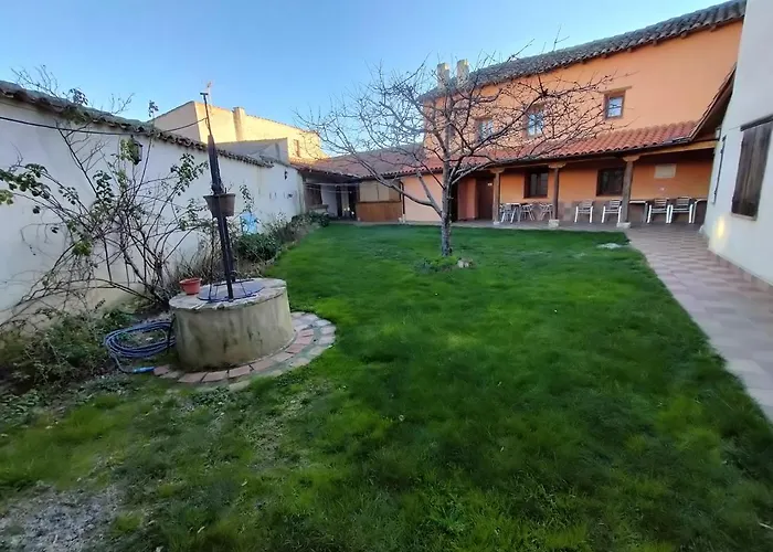 Don Camino Cost Villalcazar de Sirga